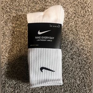 Nike Everyday Socks UNOPENED (3 pairs/pack)